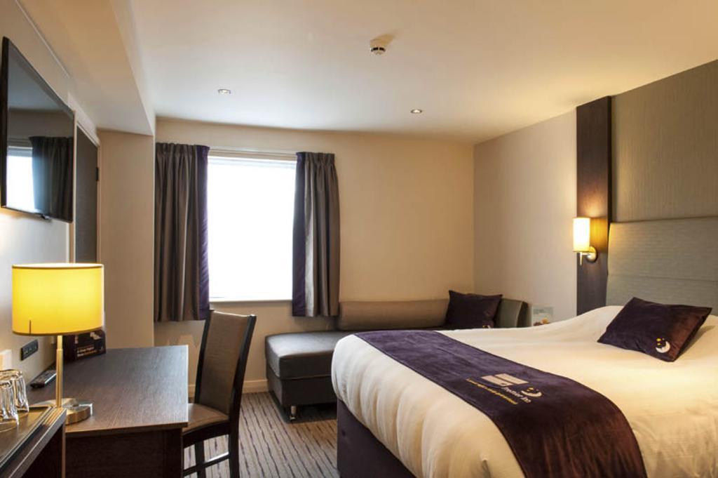 Premier Inn Harlow Værelse billede