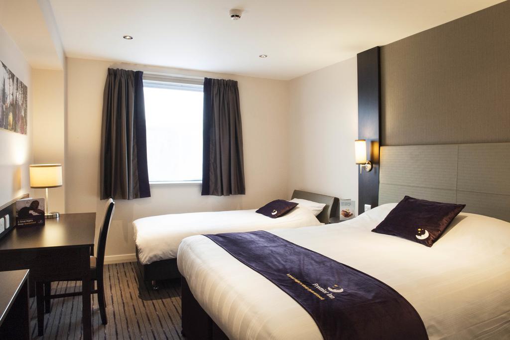 Premier Inn Harlow Værelse billede